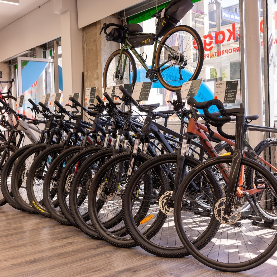 Routes & Roads | Magasin de vélo, équipements & Atelier de Réparation | Spécialistes Bikepacking à Paris 1